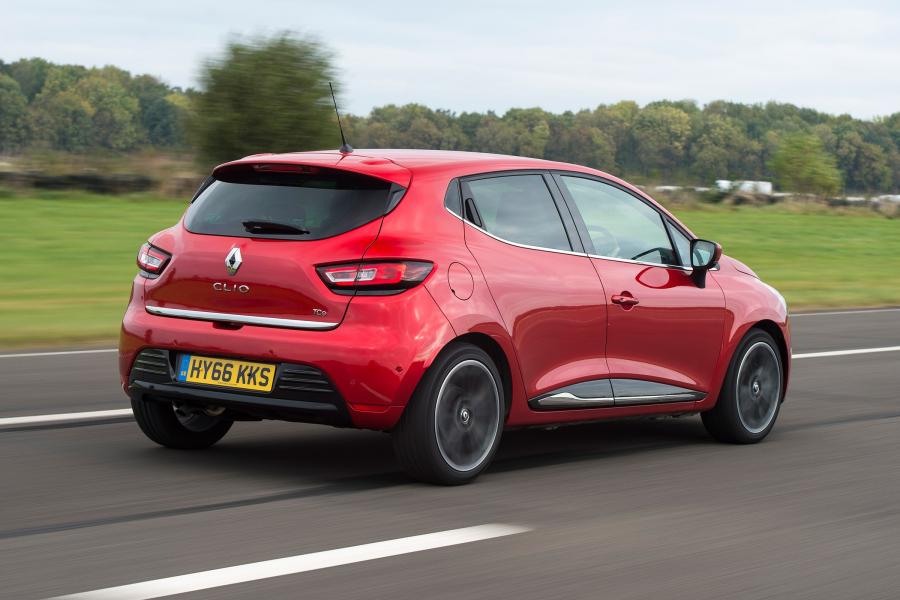  Renault Clio 2016 года  (UK) (фото 17 из 31)